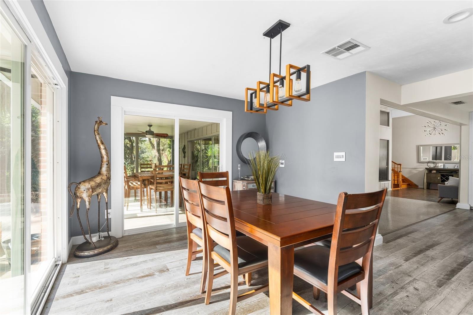 Image 18 of 80 For 4551 1st Avenue