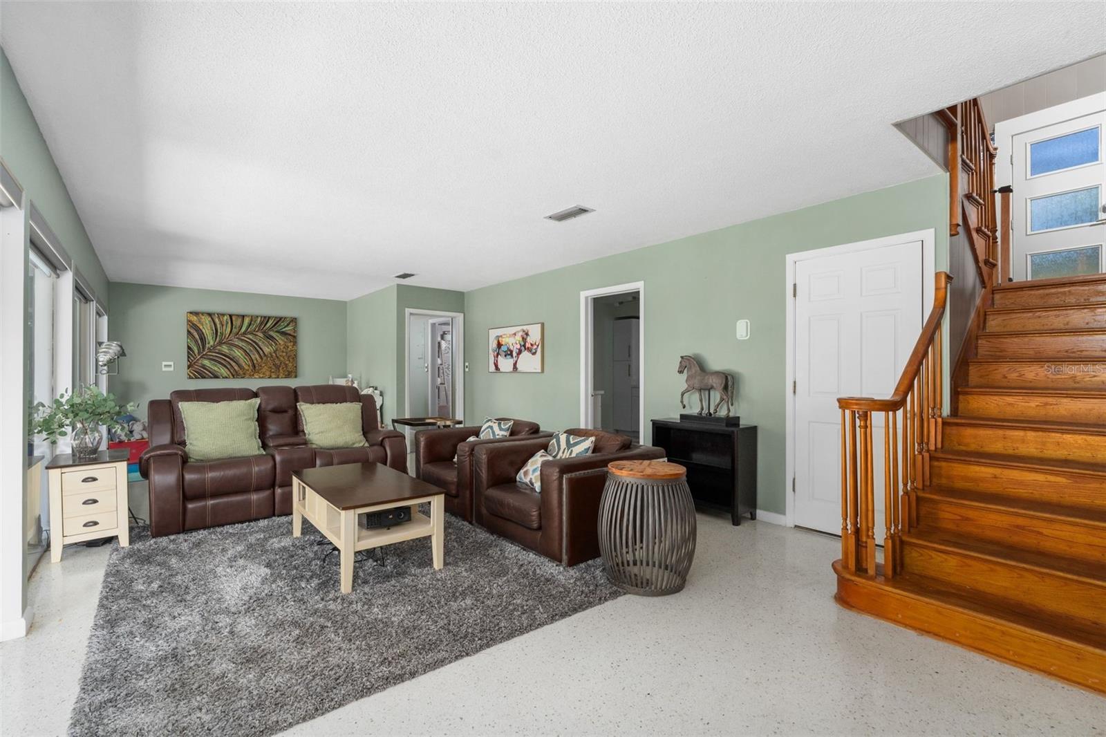 Image 38 of 80 For 4551 1st Avenue
