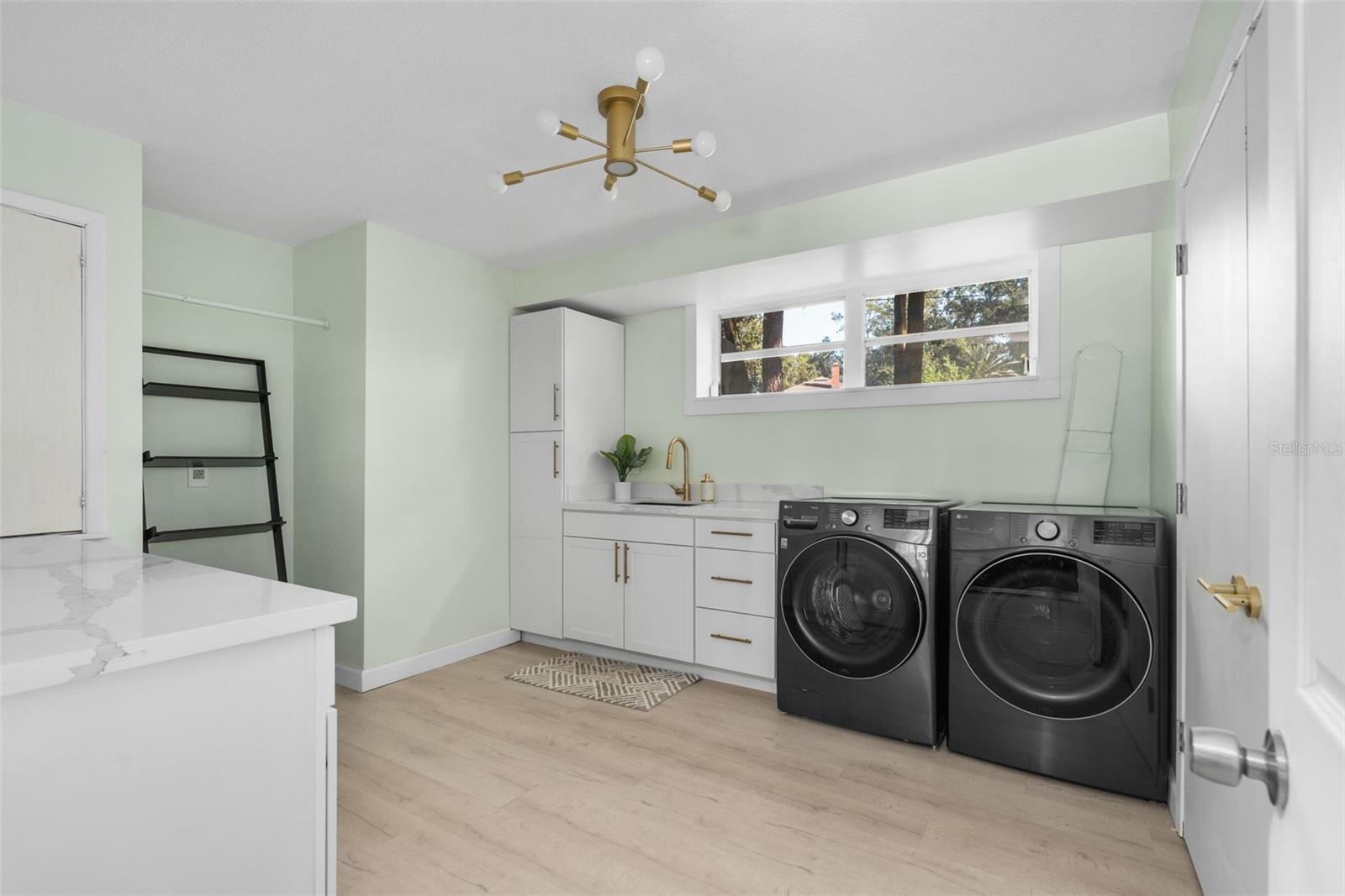 Image 45 of 80 For 4551 1st Avenue