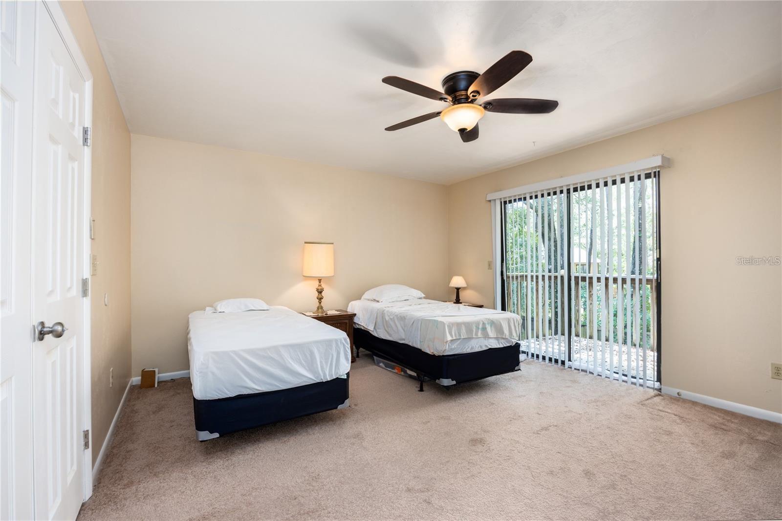 Image 13 of 27 For 4704 67th Terrace