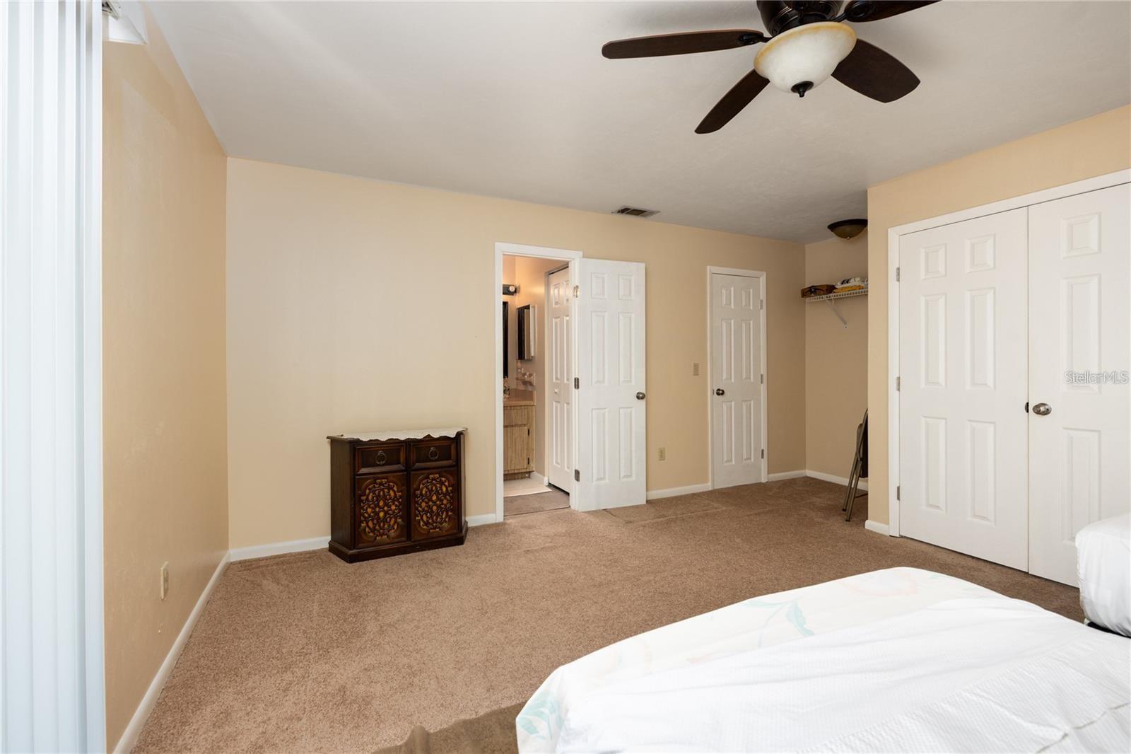 Image 14 of 27 For 4704 67th Terrace