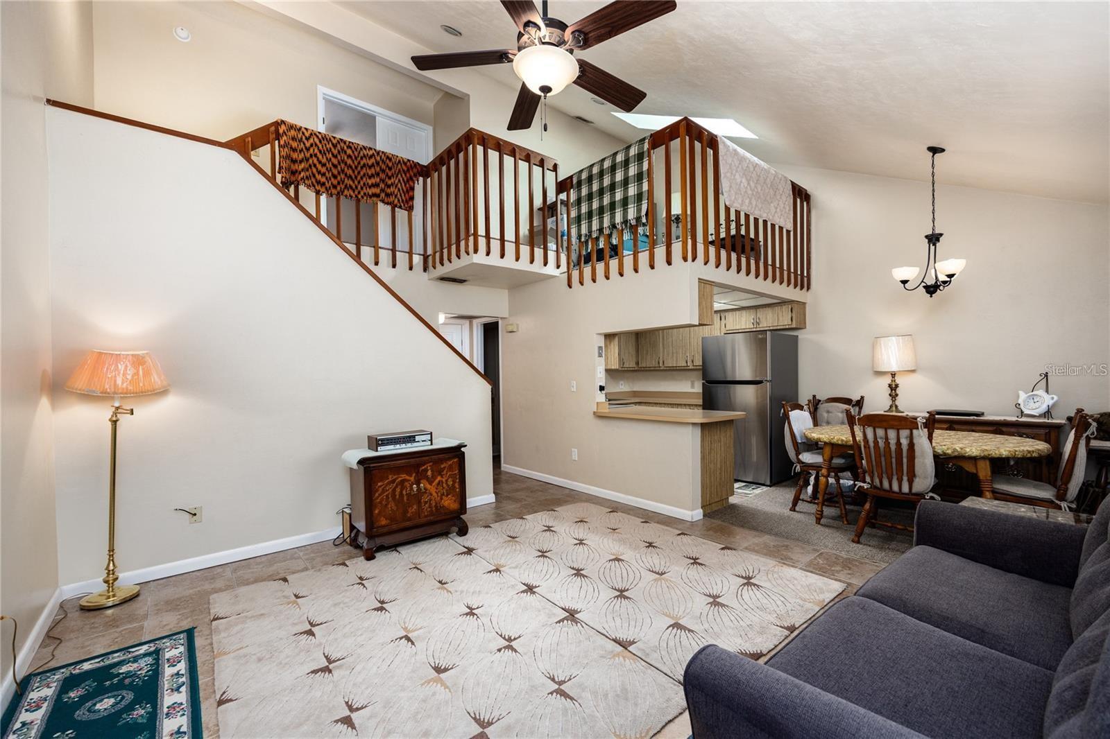 Image 4 of 27 For 4704 67th Terrace