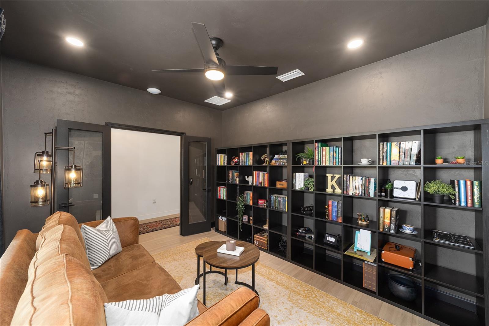 Image 6 of 29 For 6743 15th Place
