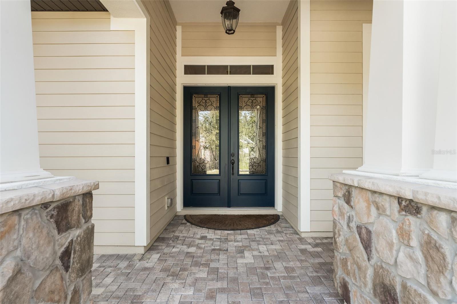 Image 4 of 51 For 10385 41st Avenue