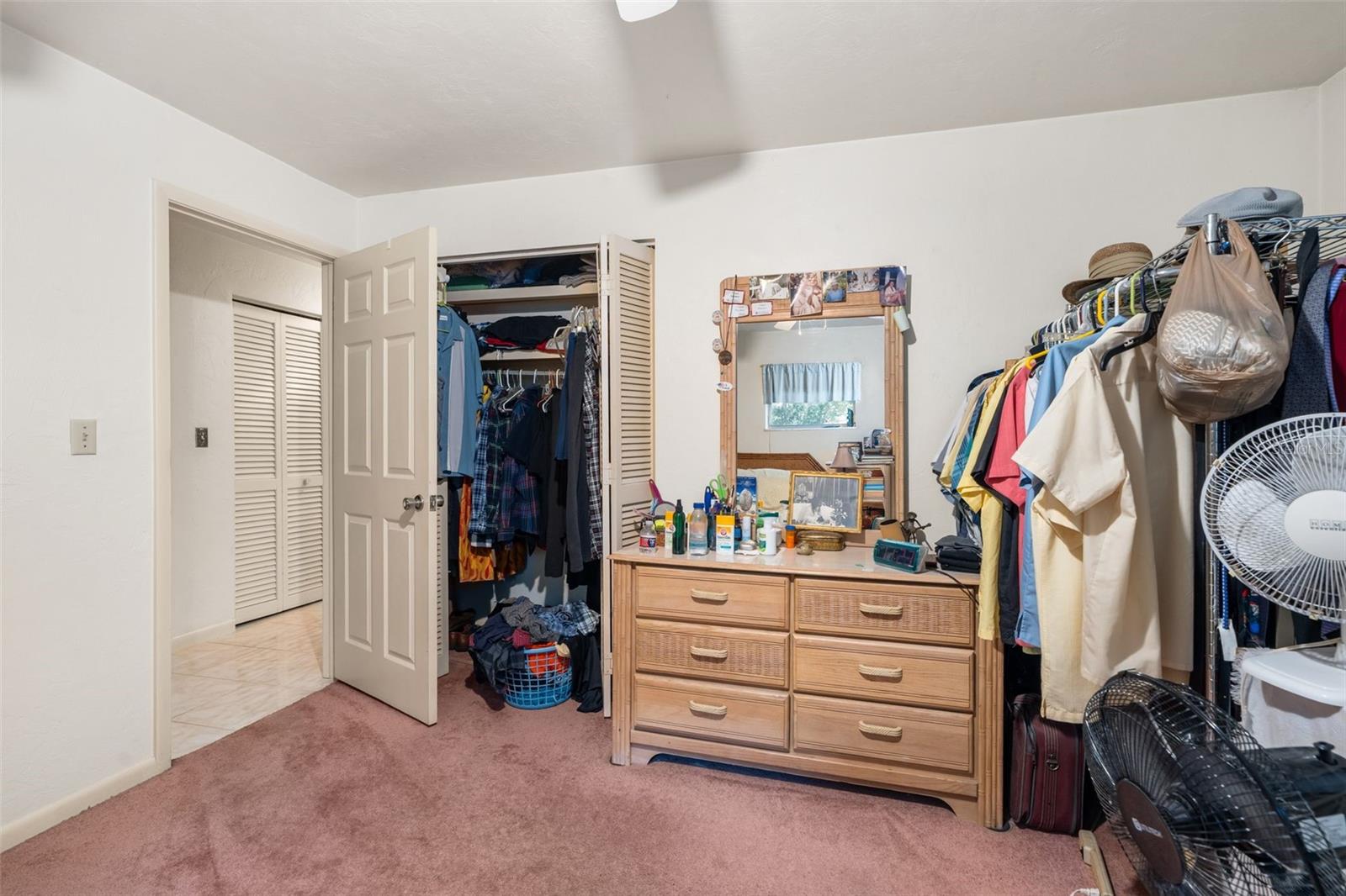 Image 21 of 37 For 4825 19th Street