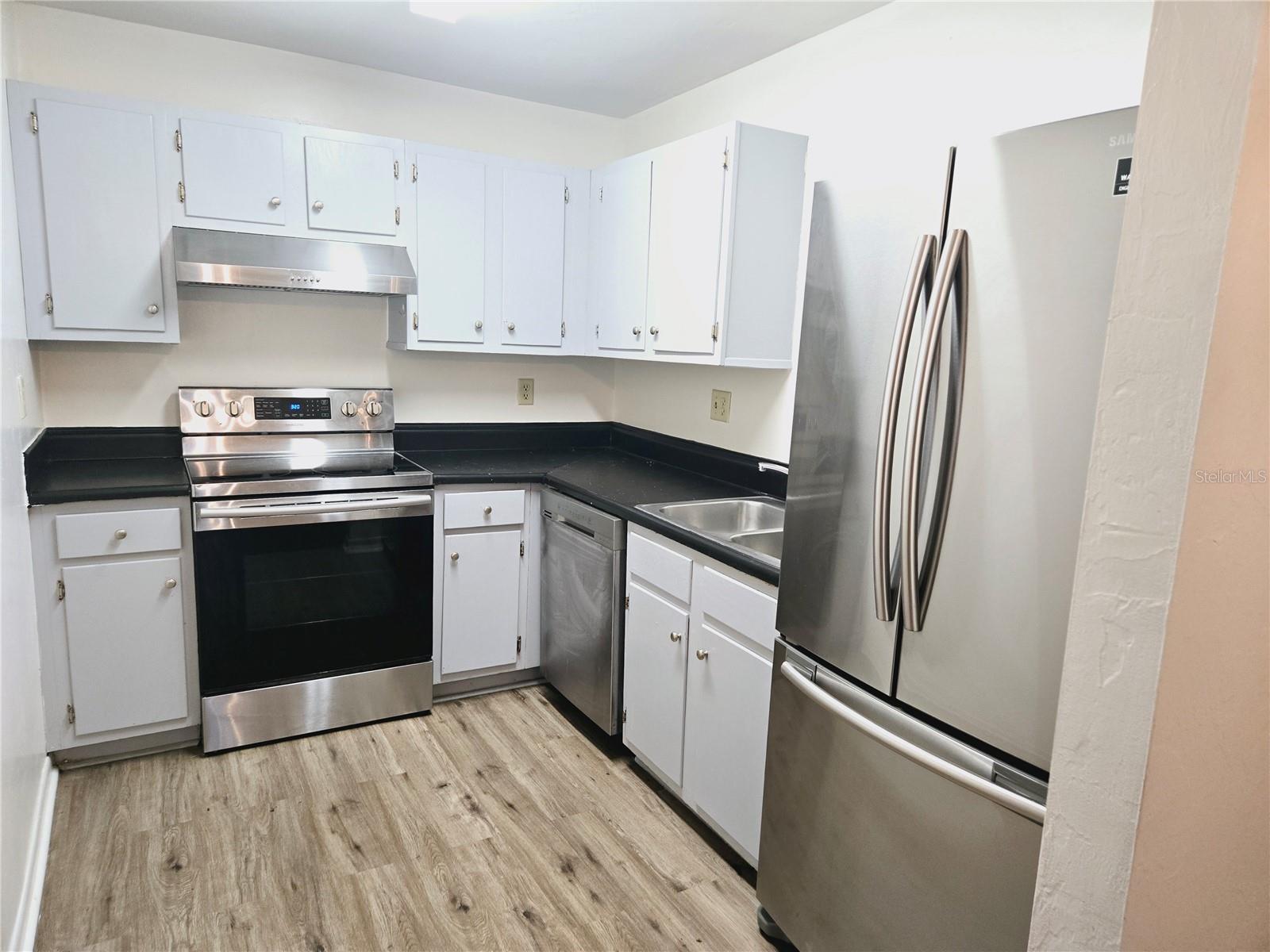 Image 2 of 14 For 3934 26th Drive 3