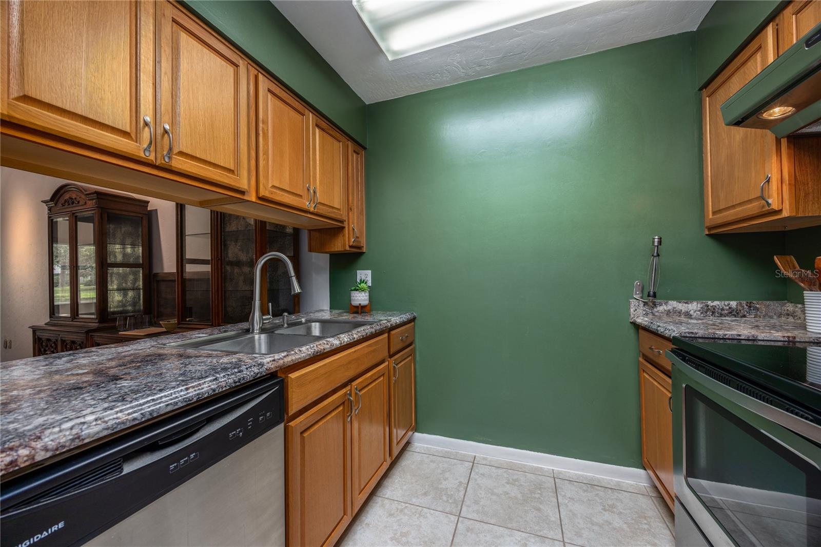 Image 13 of 45 For 6613 114th Lane