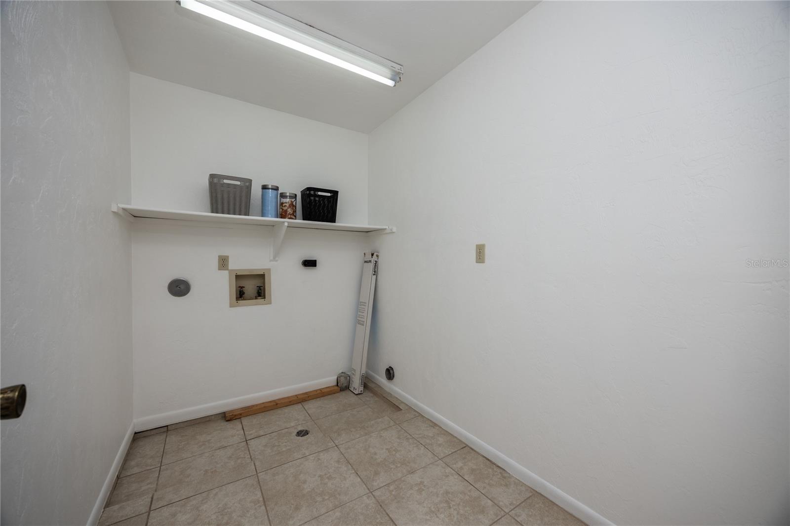 Image 25 of 45 For 6613 114th Lane