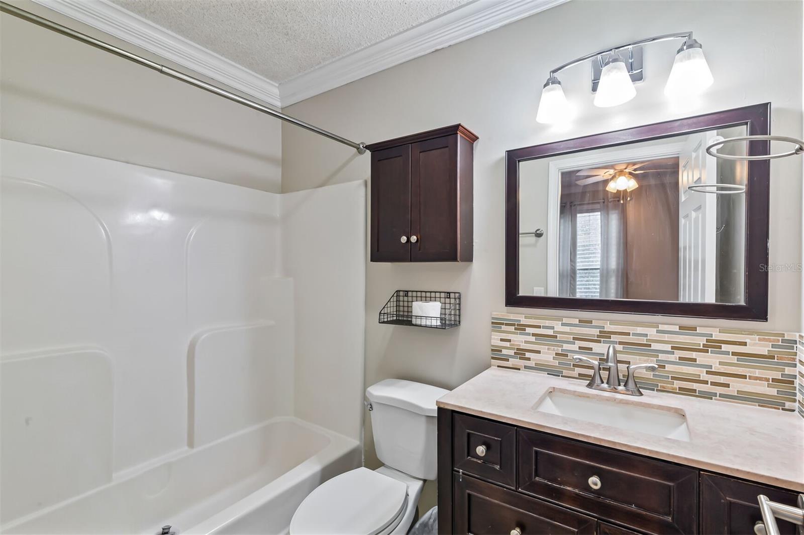 Image 14 of 26 For 2905 Archer Road 4016