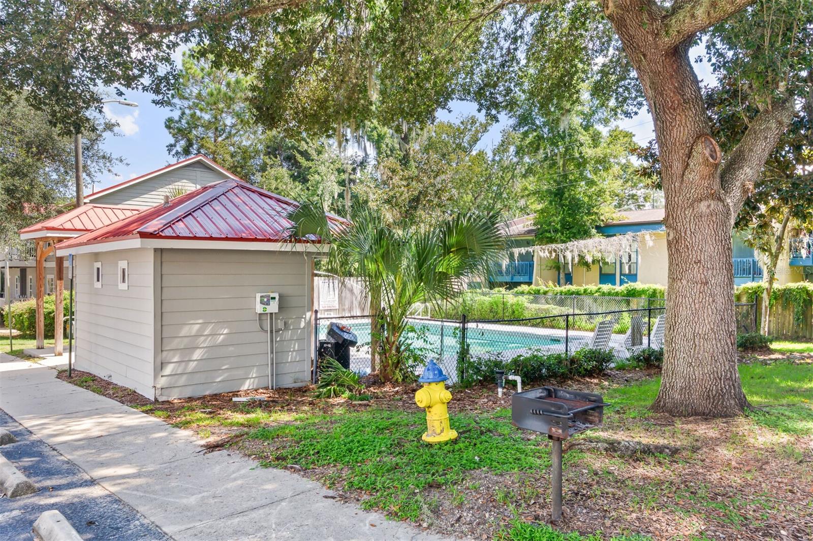 Image 23 of 26 For 2905 Archer Road 4016
