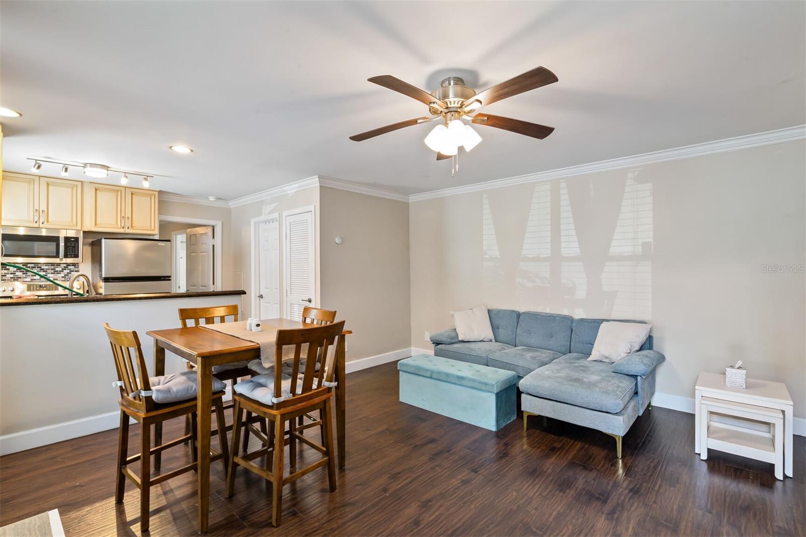 Image 5 of 26 For 2905 Archer Road 4016