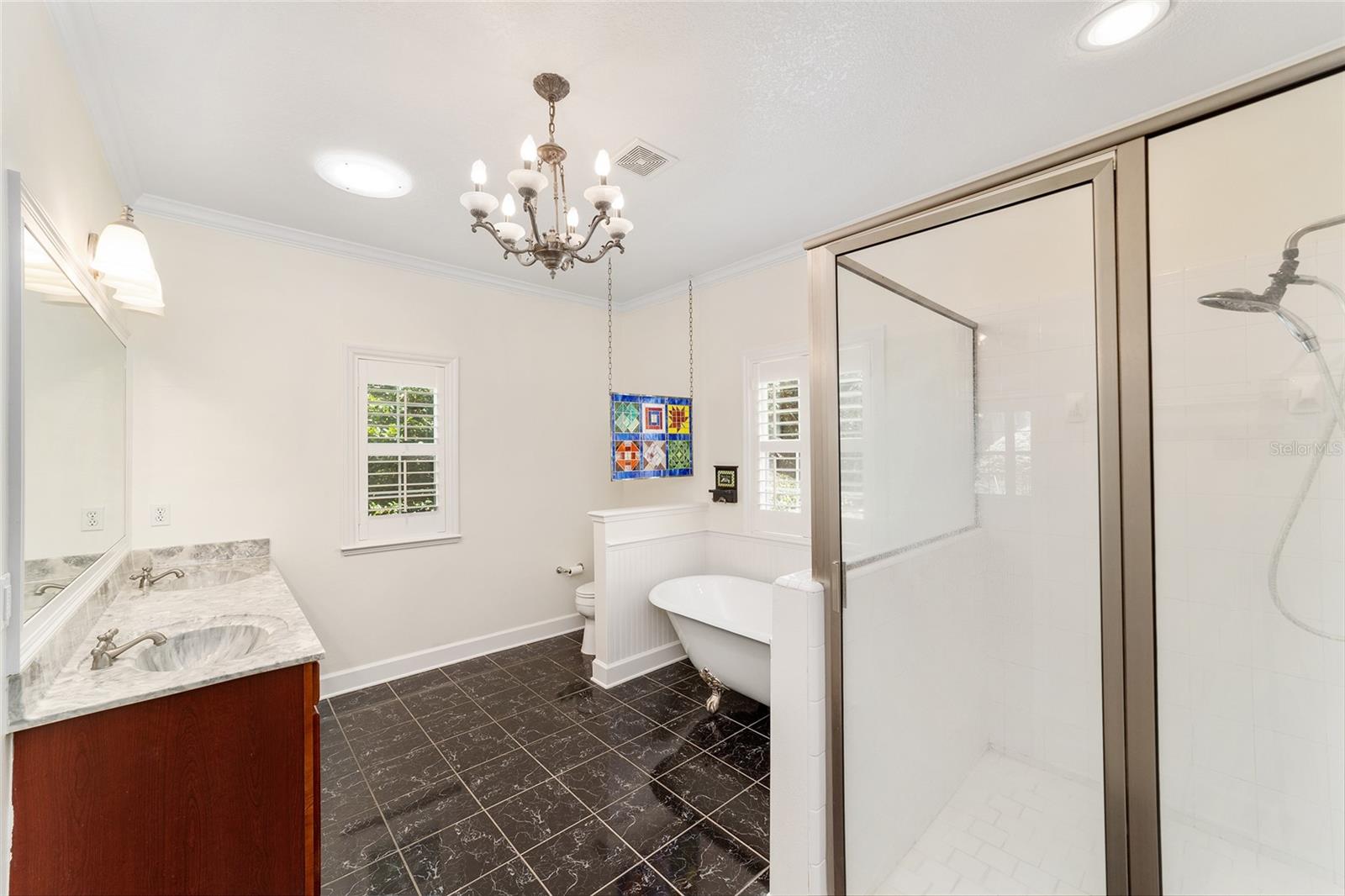 Image 15 of 24 For 7514 White Oaks Road