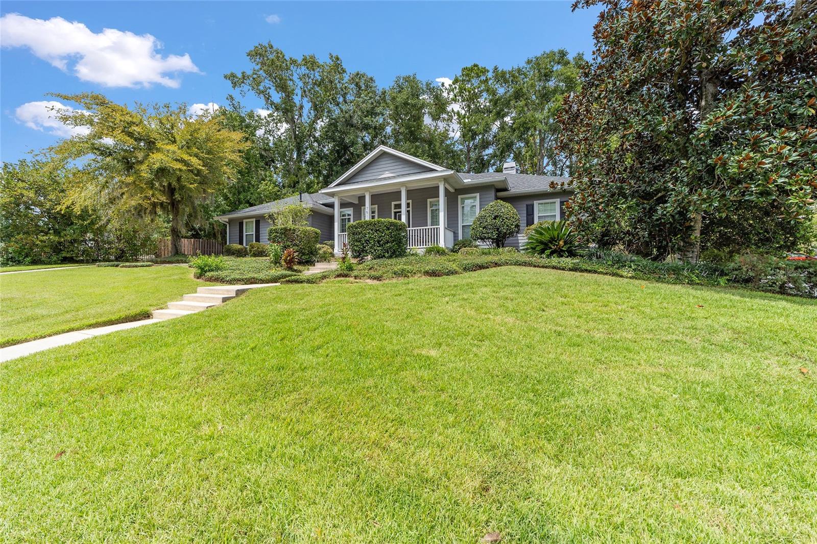 Image 3 of 24 For 7514 White Oaks Road