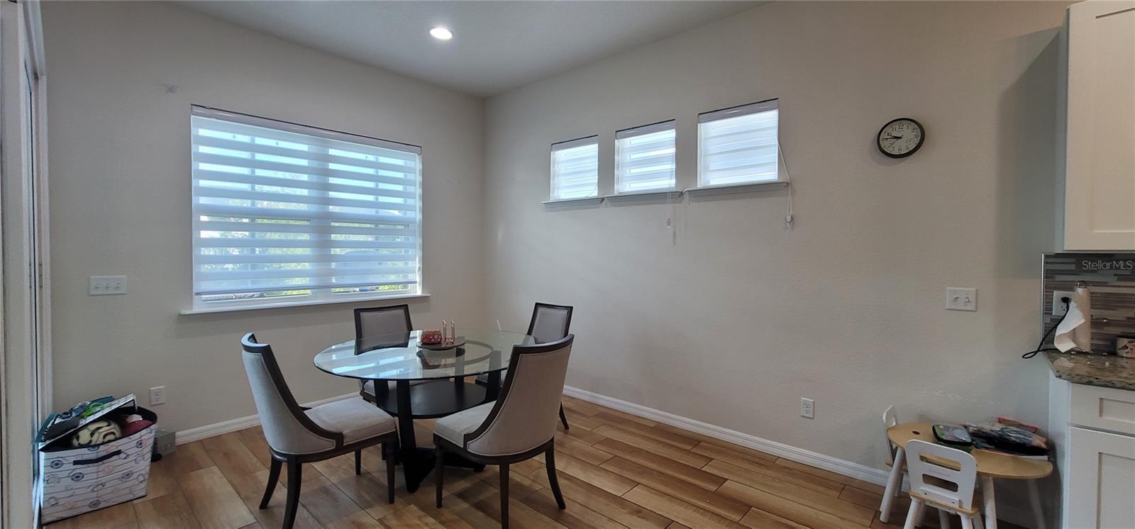 Image 5 of 23 For 11873 29th Place