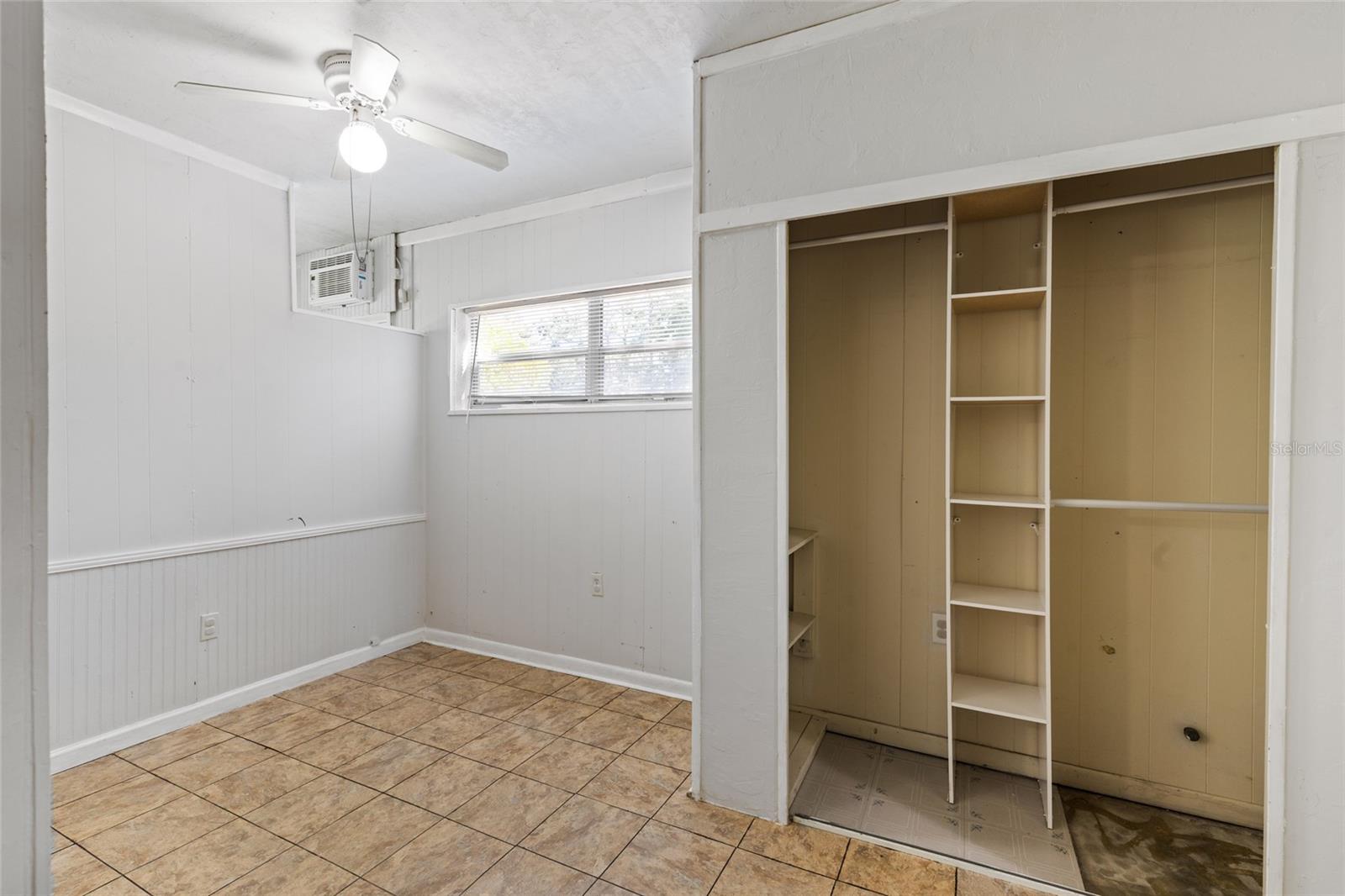 Image 31 of 47 For 3135 46th Avenue