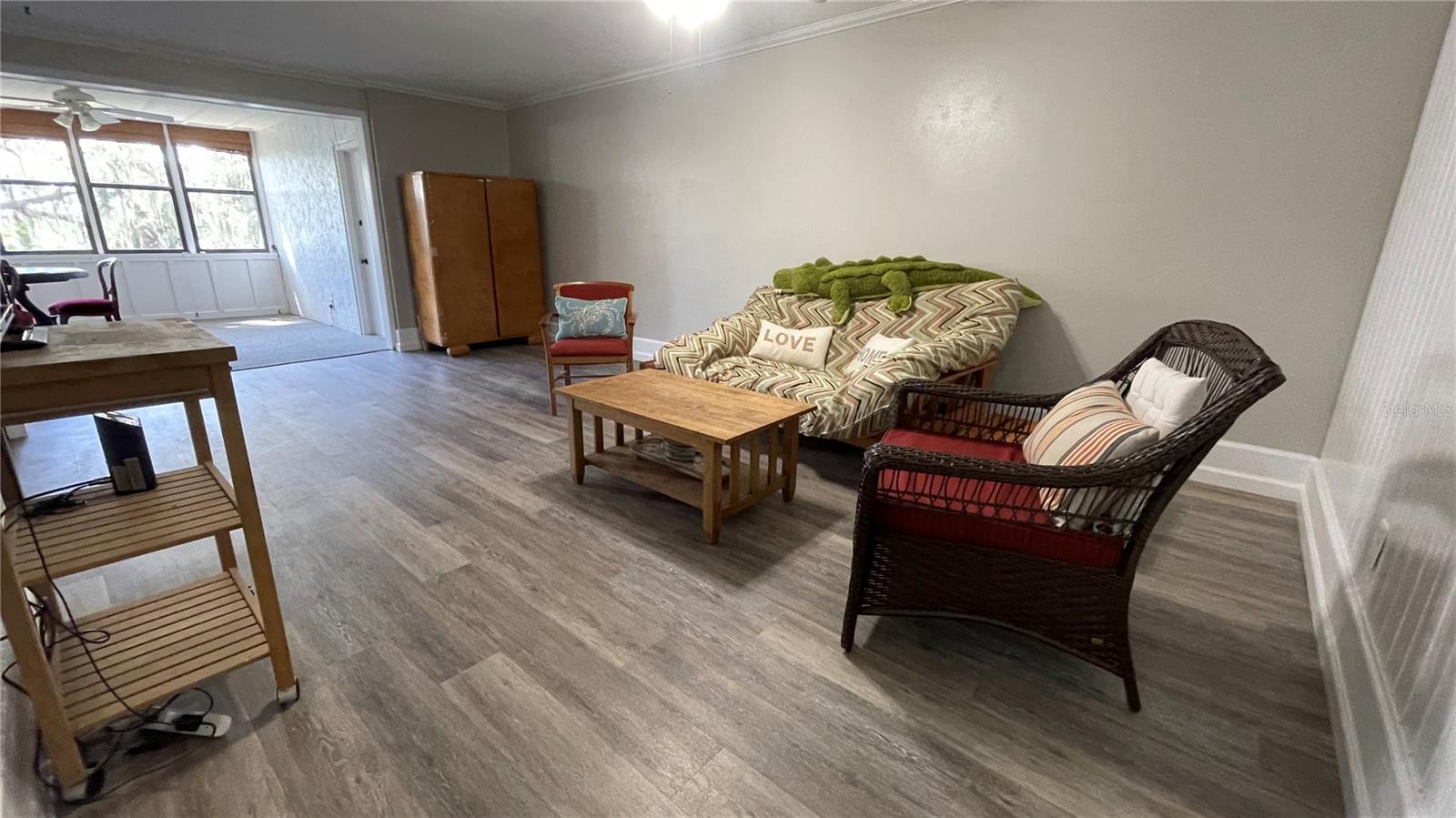 Image 15 of 71 For 2510 14th Drive 316