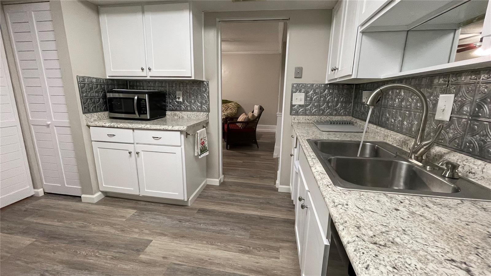 Image 29 of 71 For 2510 14th Drive 316
