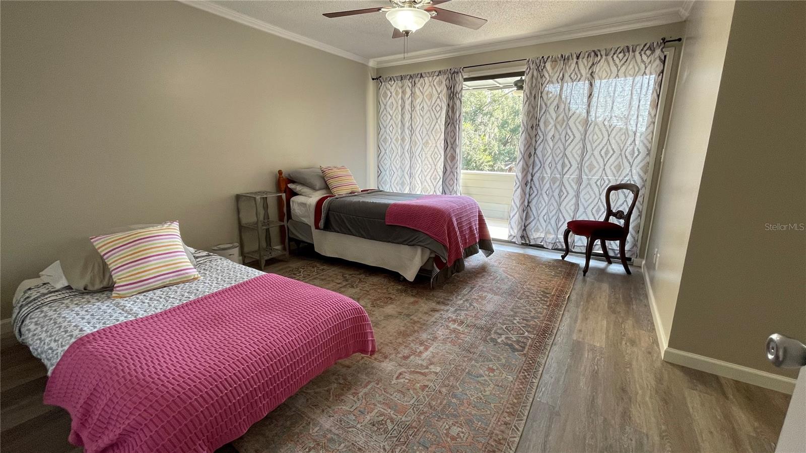 Image 32 of 71 For 2510 14th Drive 316