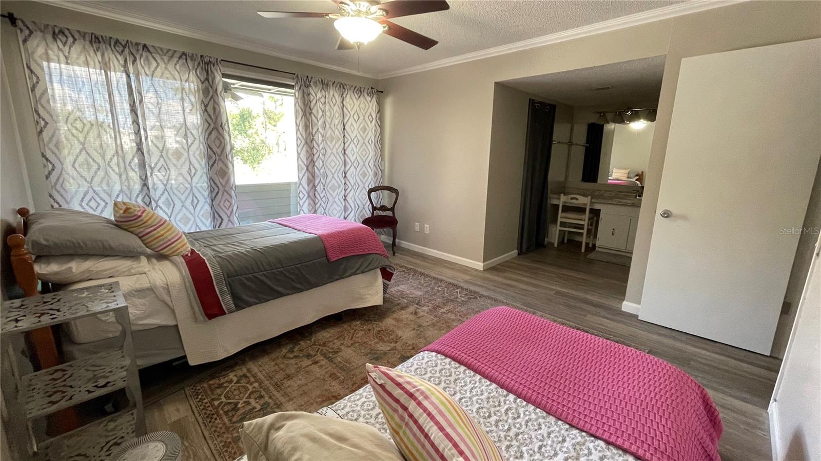 Image 33 of 71 For 2510 14th Drive 316