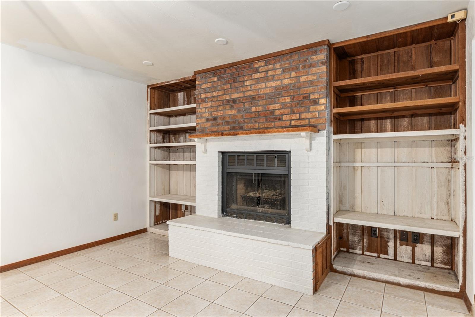 Image 45 of 100 For 5827 54th Way