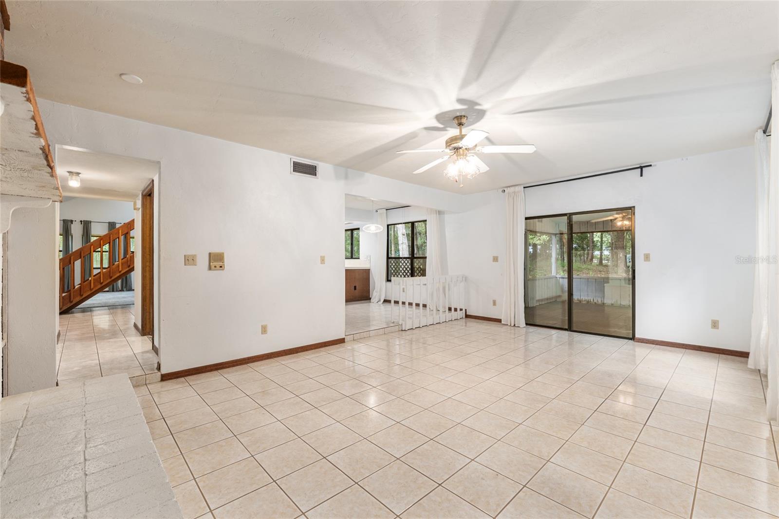 Image 46 of 100 For 5827 54th Way