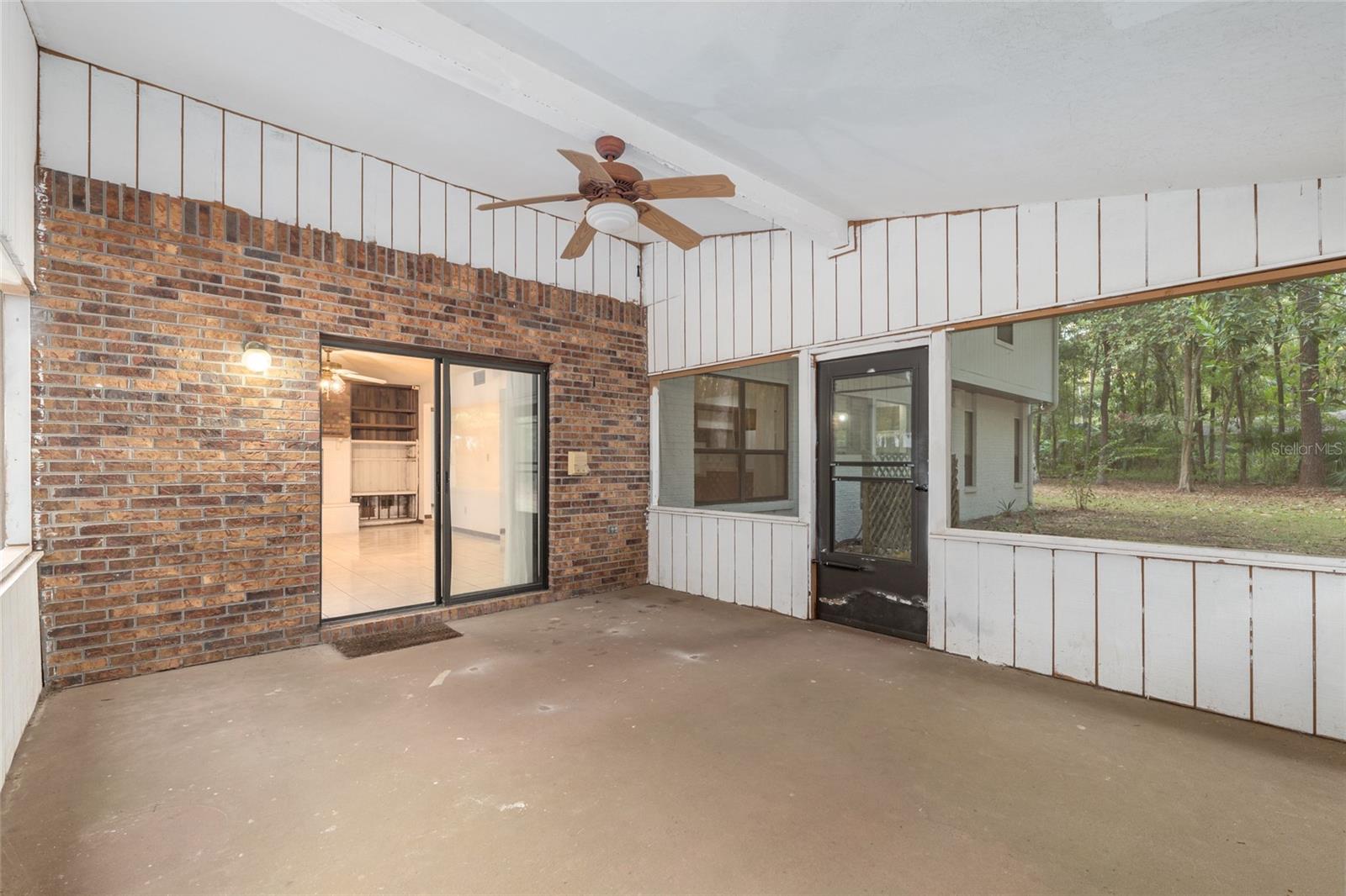 Image 76 of 100 For 5827 54th Way