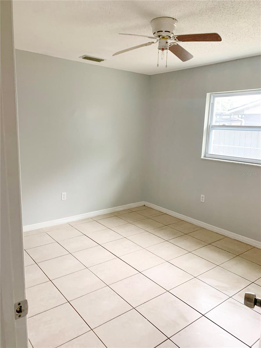 Image 17 of 18 For 466 Spring Lane