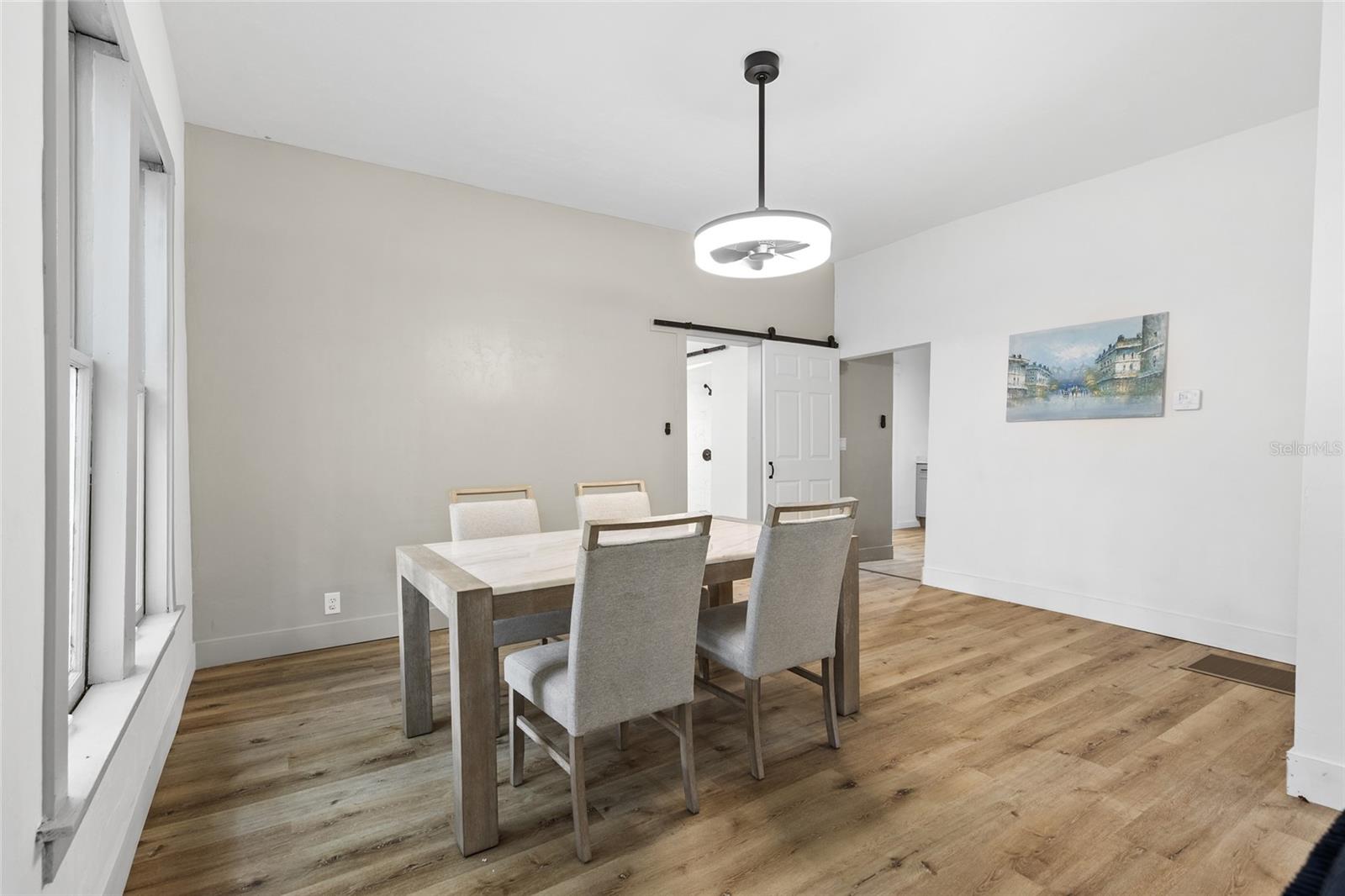 Image 12 of 32 For 14727 142nd Street