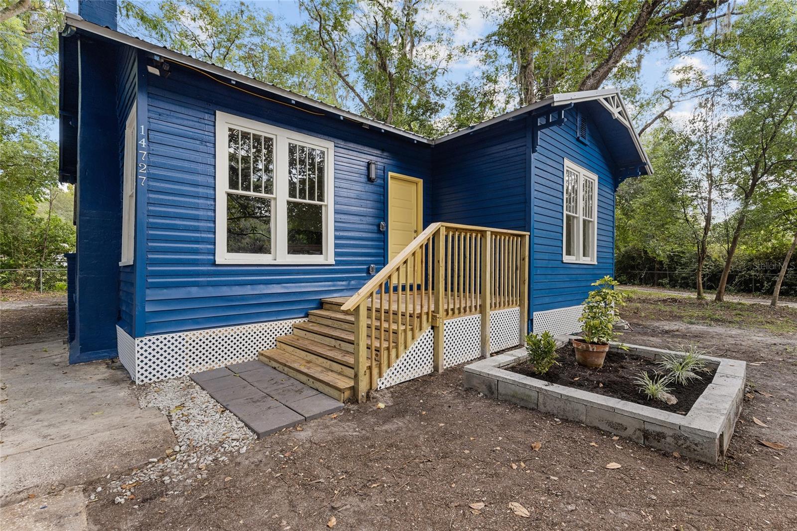 Image 2 of 32 For 14727 142nd Street
