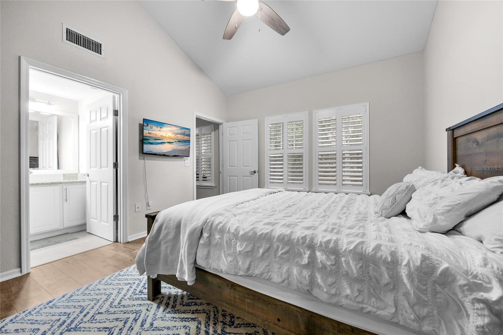 Image 14 of 36 For 5133 91st Ct. Court G304