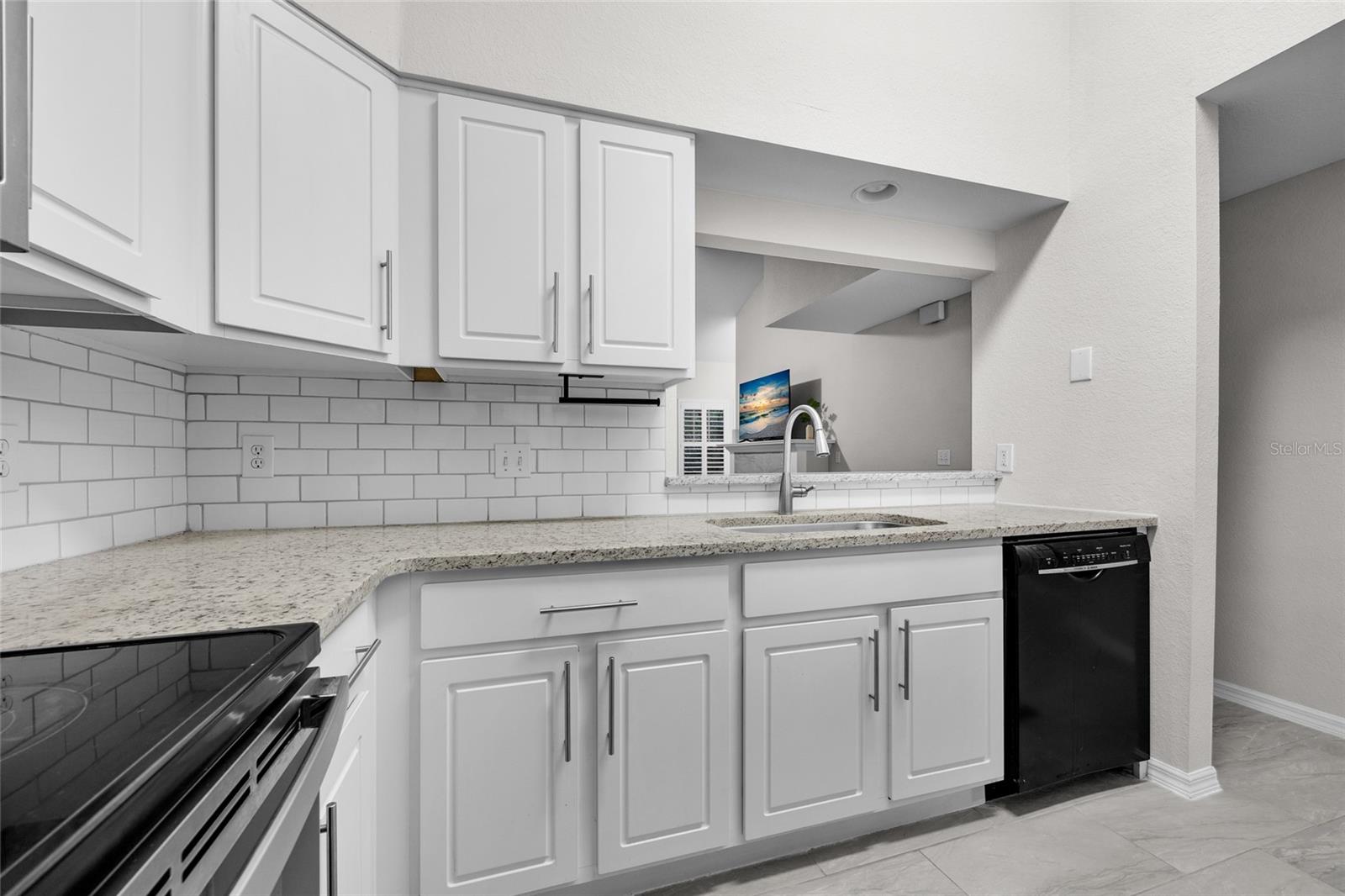 Image 8 of 36 For 5133 91st Ct. Court G304