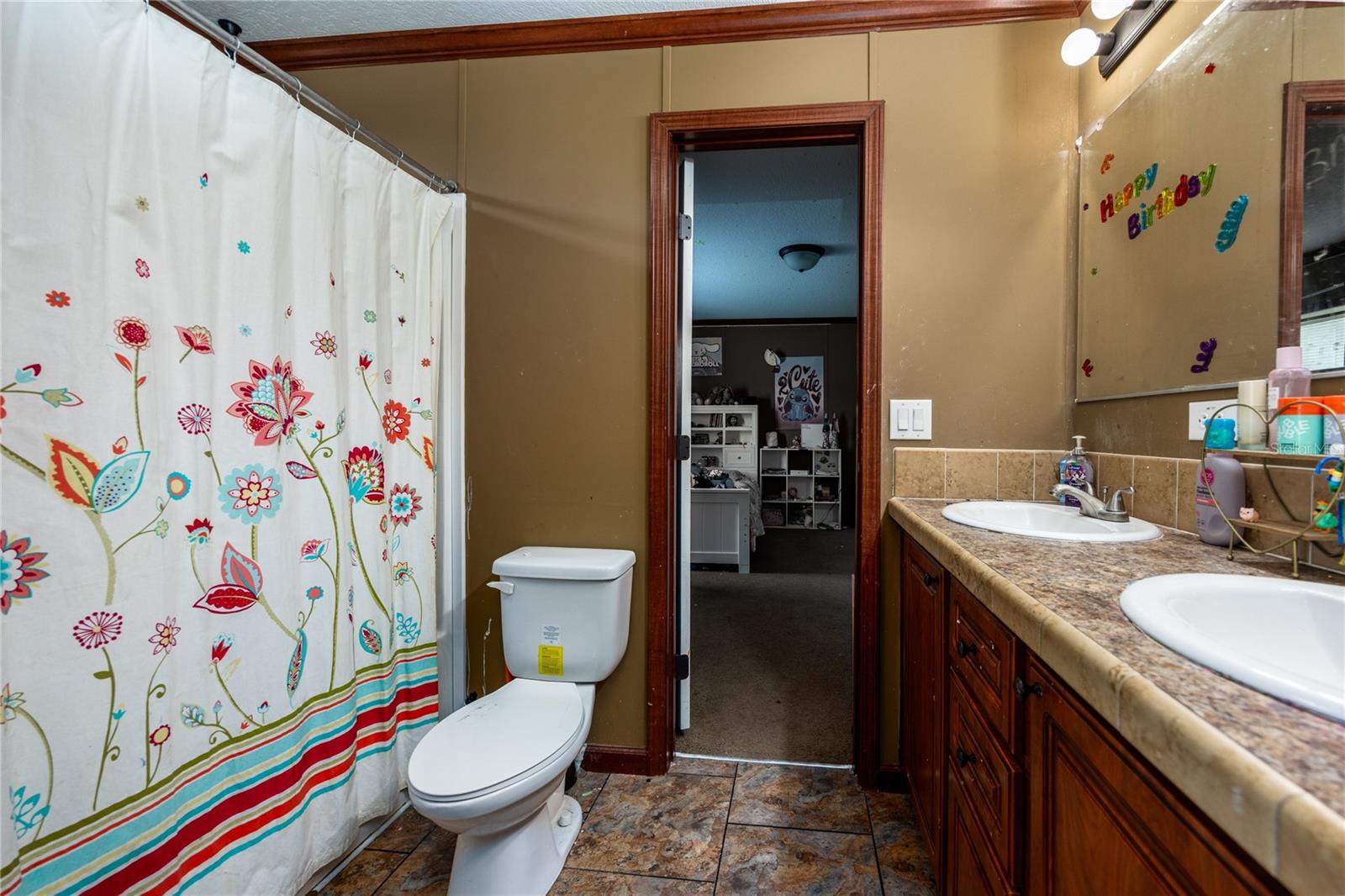 Image 19 of 37 For 7102 100th Avenue