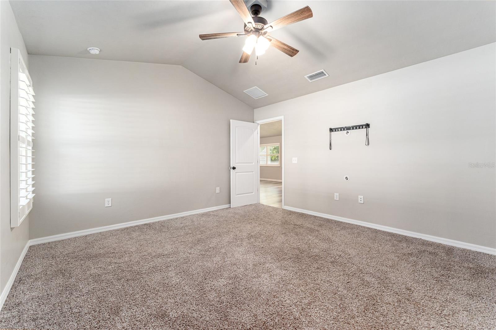 Image 36 of 52 For 4422 20th Terrace