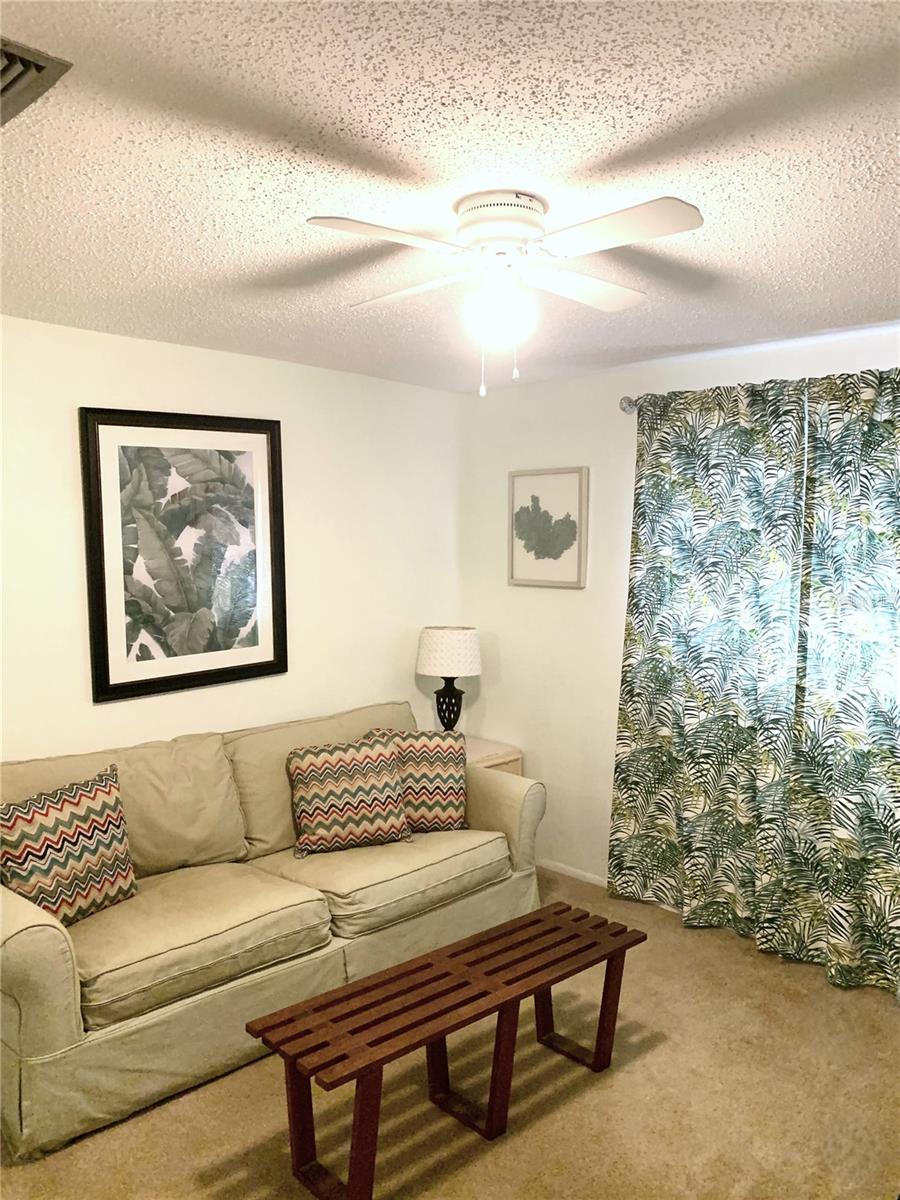 Image 21 of 27 For 2711 Sherbrooke Lane B