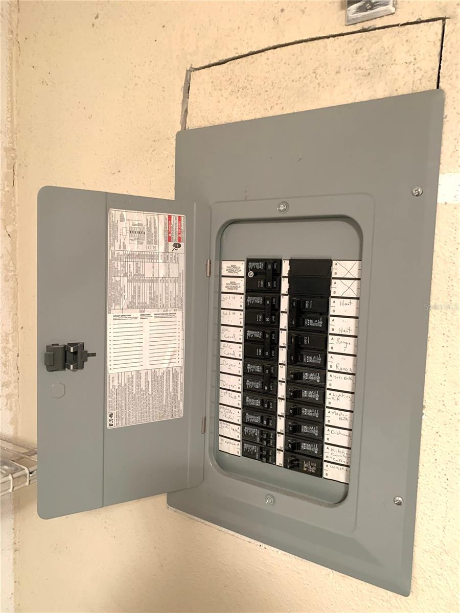 Image 27 of 27 For 2711 Sherbrooke Lane B