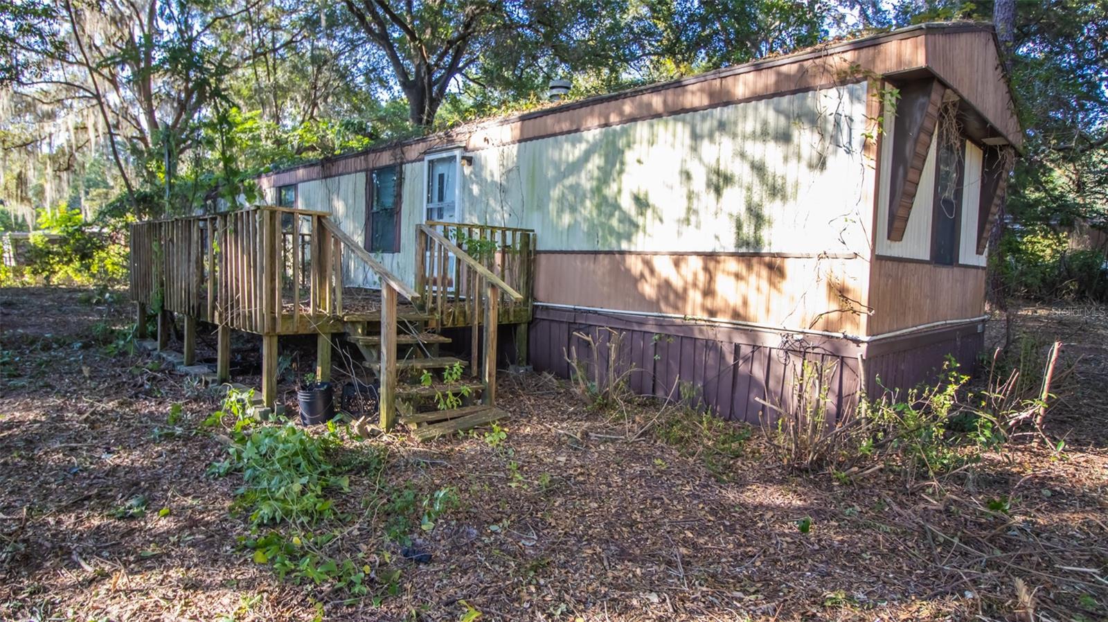 Image 8 of 18 For 630 Susan Avenue