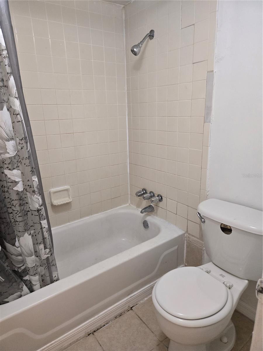 Image 10 of 20 For 2811 Archer Road R143
