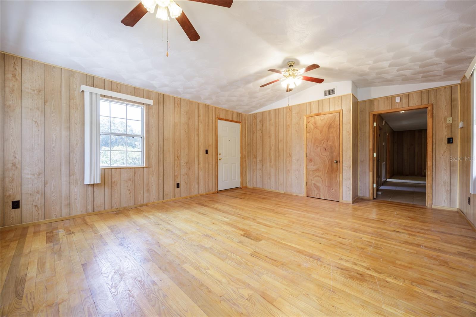 Image 41 of 60 For 14726 75th Avenue