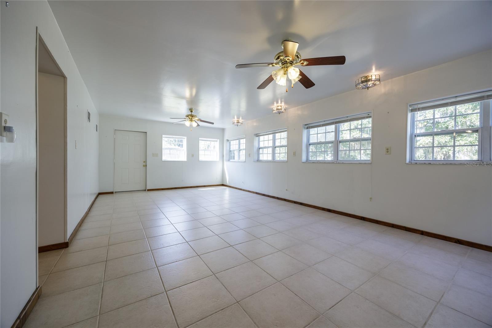 Image 8 of 60 For 14726 75th Avenue