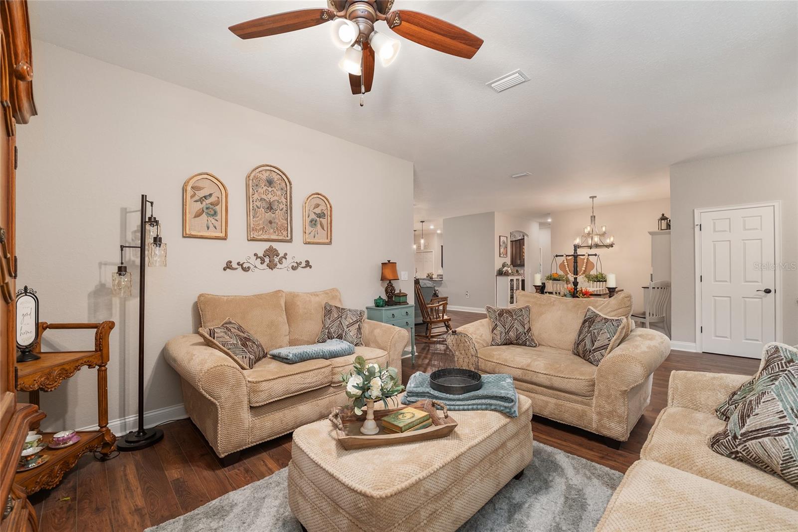 Image 11 of 51 For 5549 112th Street