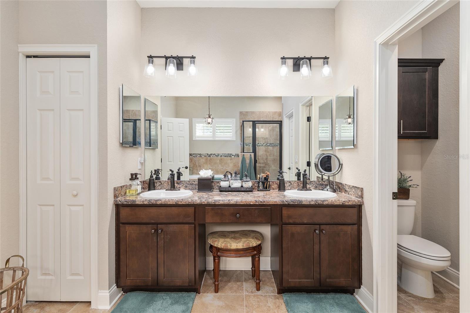 Image 31 of 51 For 5549 112th Street