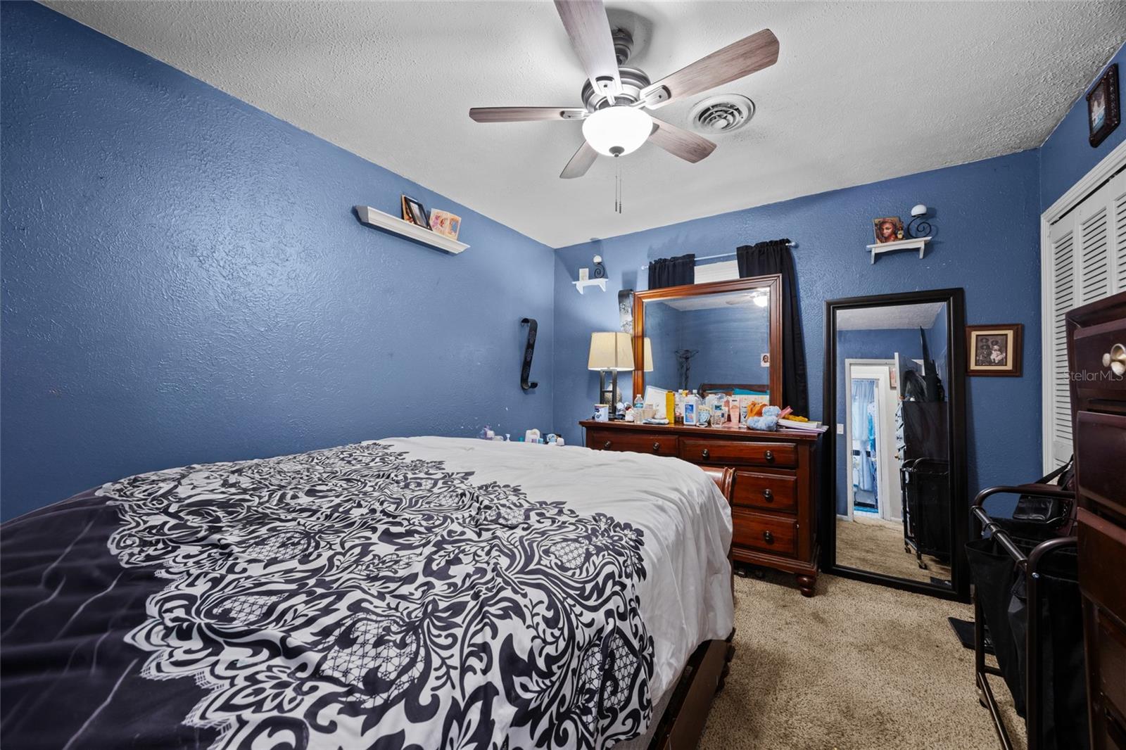 Image 13 of 19 For 1366 Baya Drive