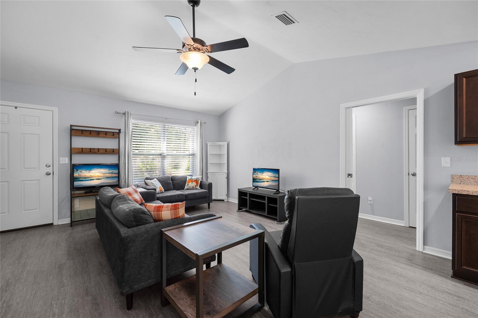 Image 5 of 31 For 2306 121st Avenue