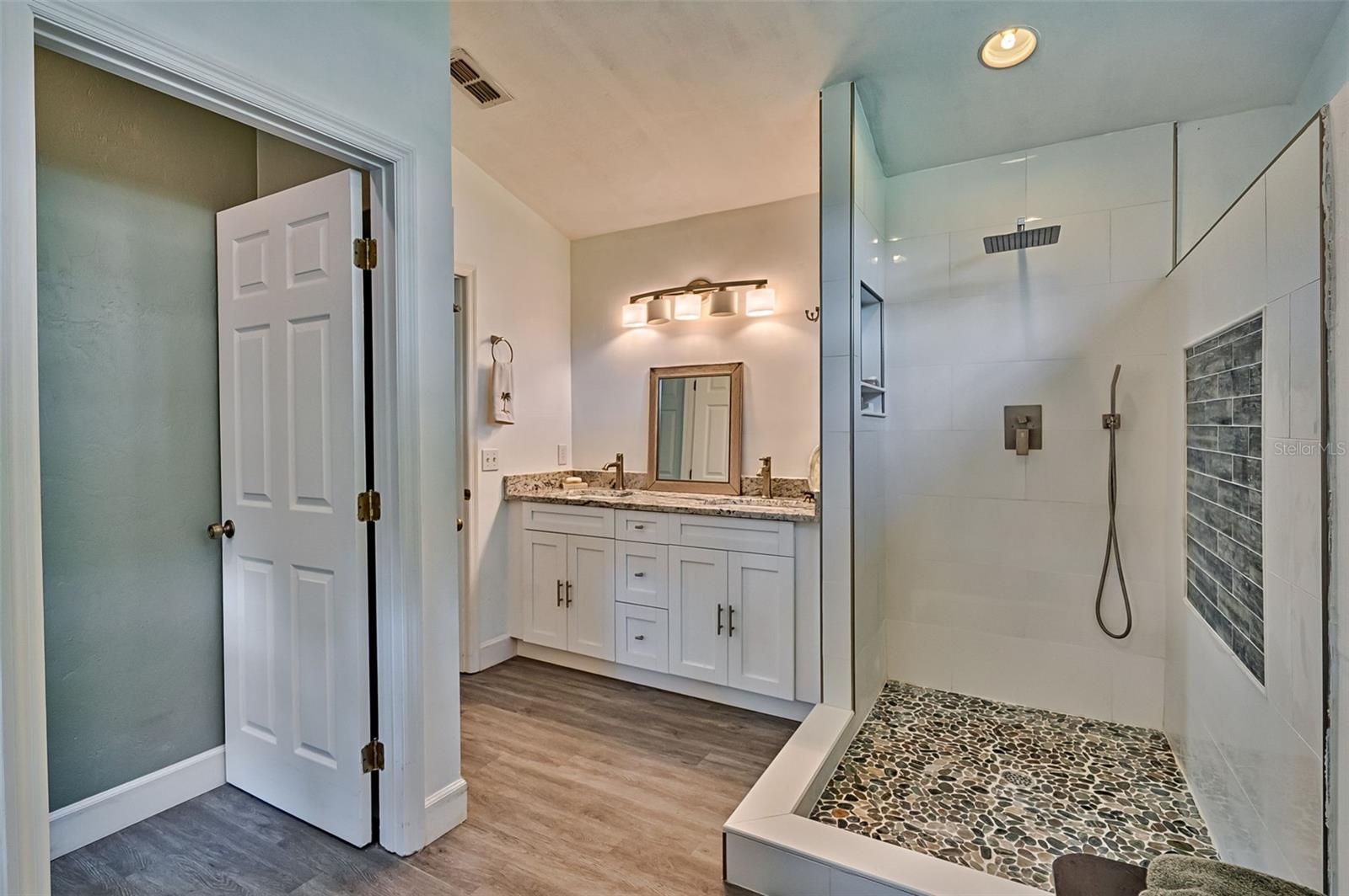 Image 11 of 18 For 6505 135th Place