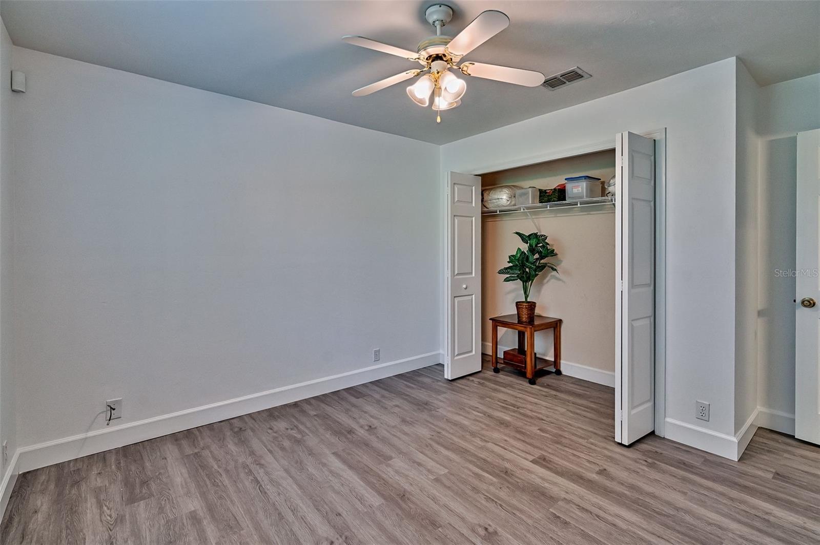 Image 12 of 18 For 6505 135th Place