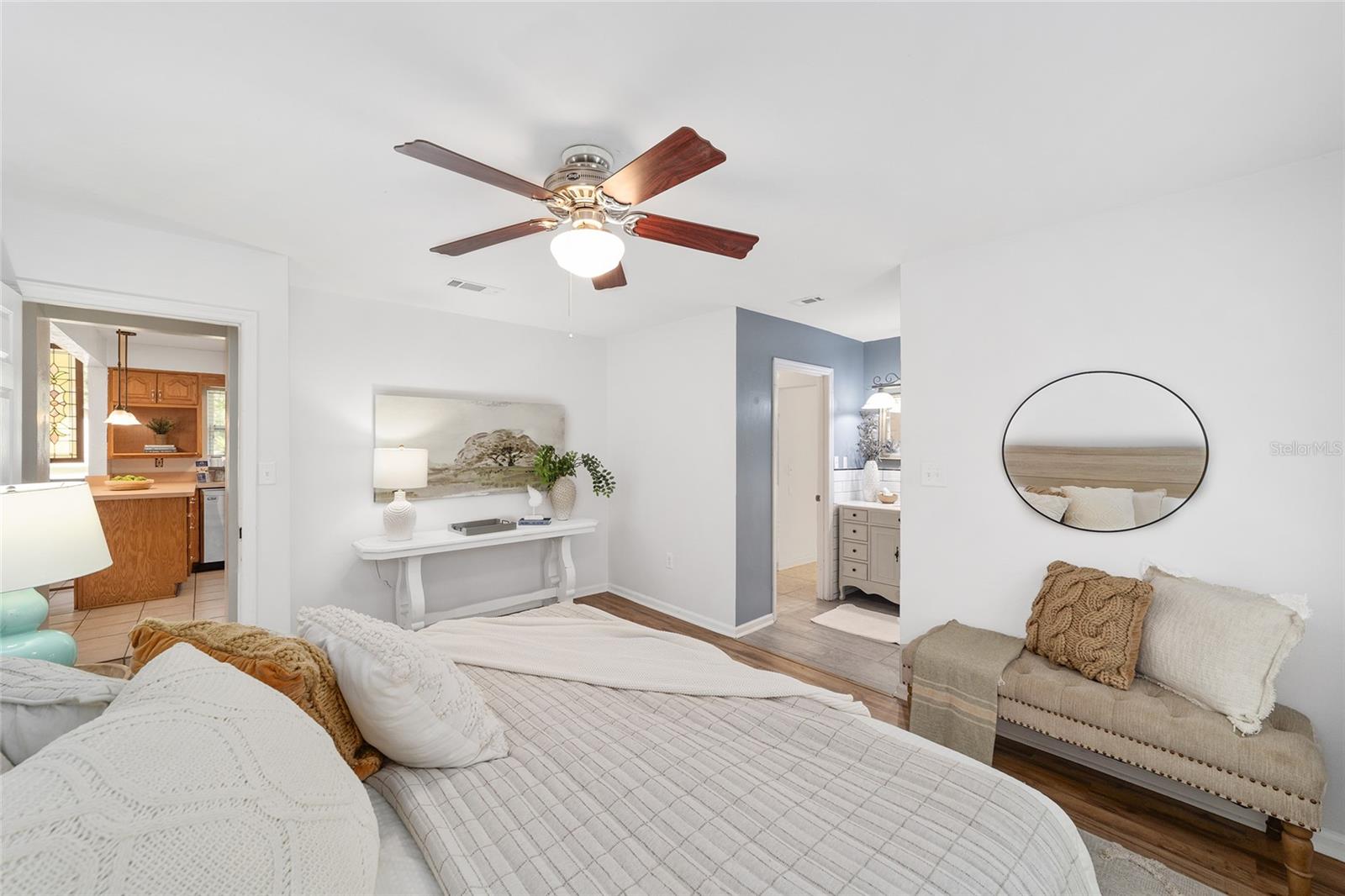 Image 19 of 52 For 5311 54th Court