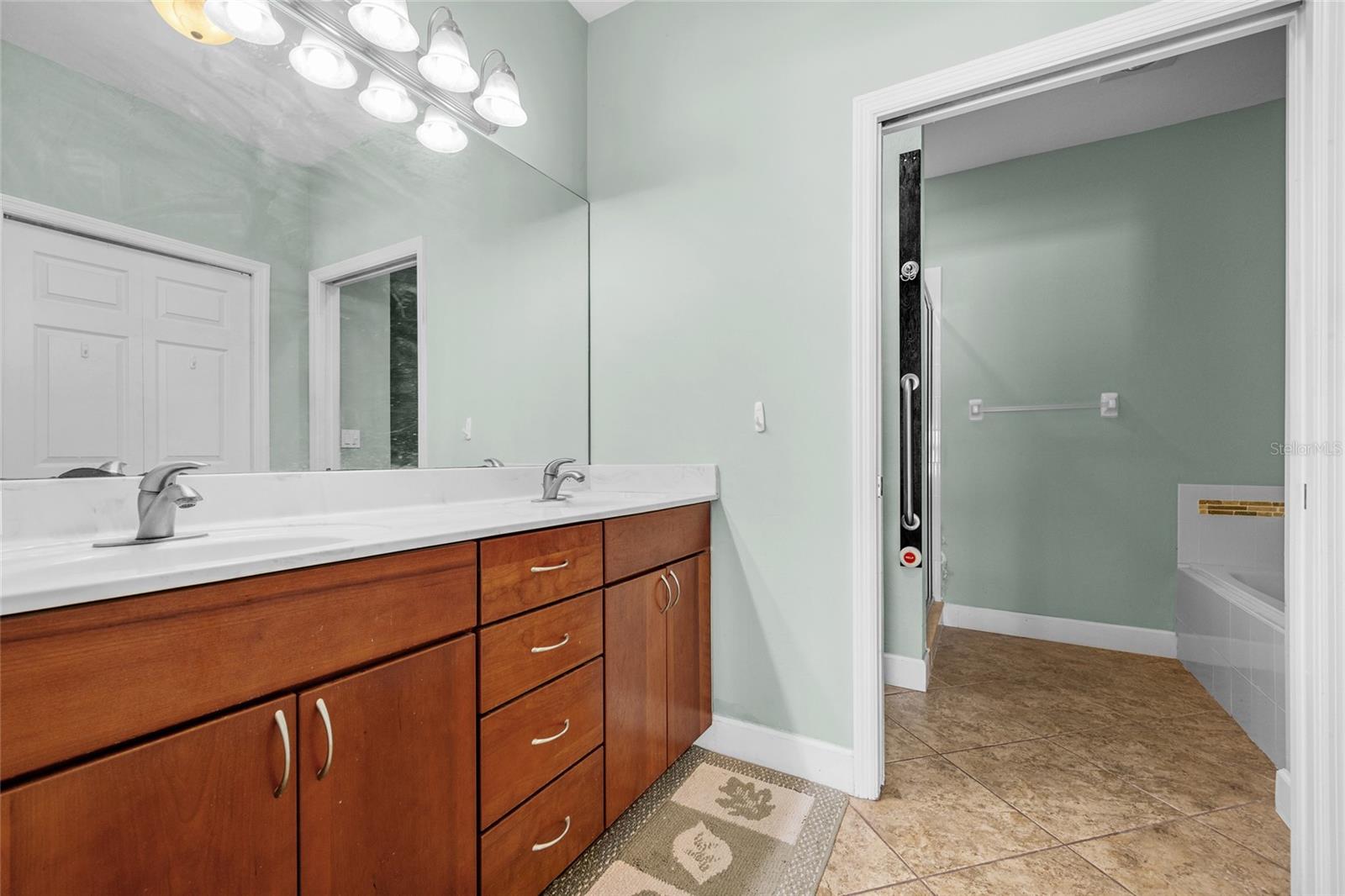 Image 17 of 29 For 12769 11th Place
