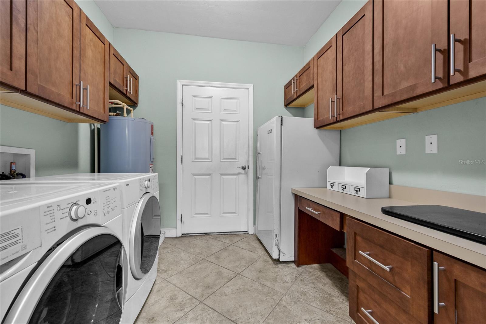 Image 21 of 29 For 12769 11th Place