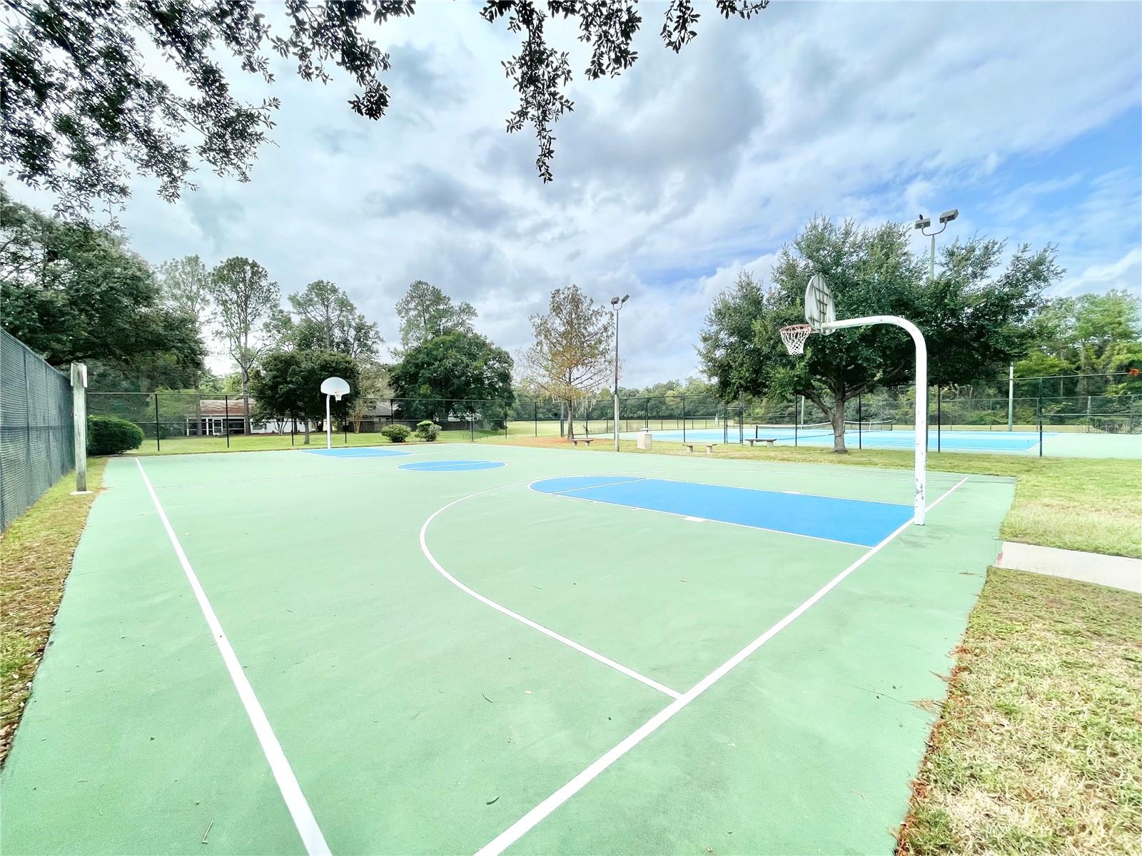 Image 42 of 55 For 4349 36th Street