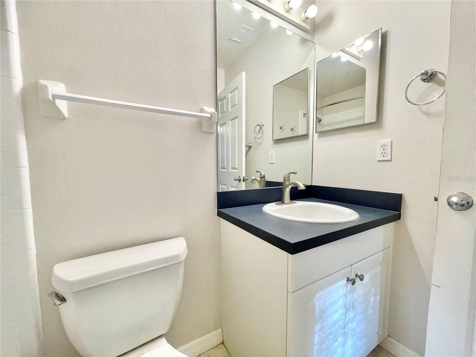 Image 21 of 28 For 2348 42nd Drive 151